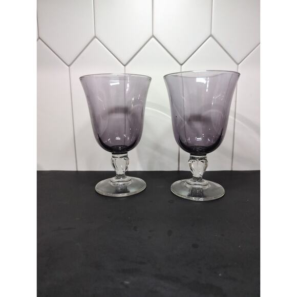 Cristal D'Arques-Durand Amethyst Wine Glasses, Set of 2, Vintage Purple Stemware - Picture 4 of 9